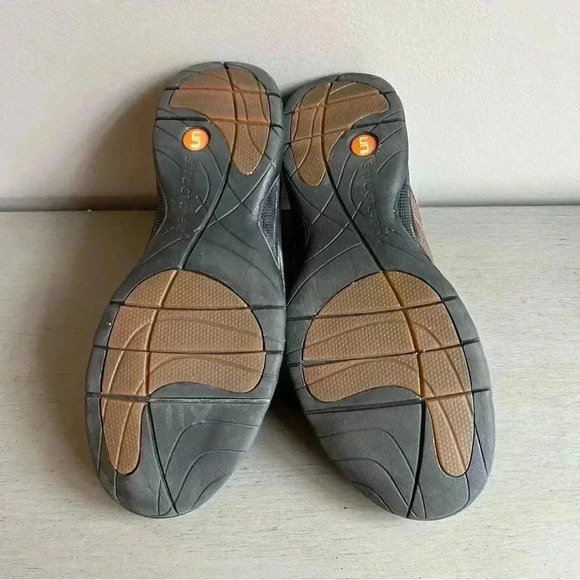 Clarks Unstructured Brown Bronze Leather Casual Slip On Shoes Loafer Women 8 - Picture 13 of 14